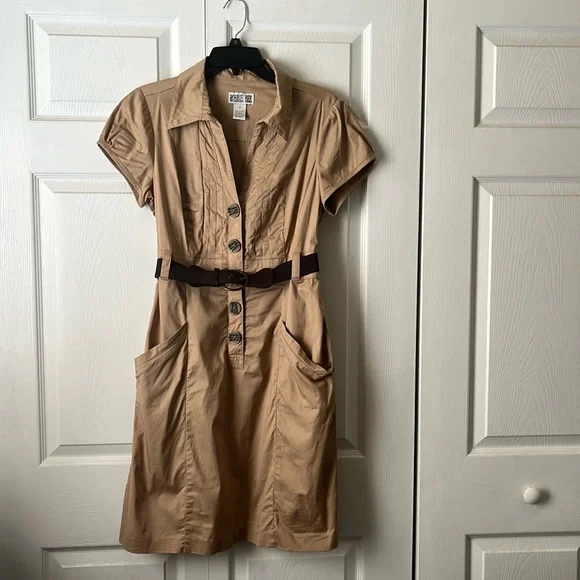 Signature By Robbie Bee Dresses | Vintage Safari Dress Size 12 | Color: Tan | Size: 12 | Ibethpr_Closet's Closet